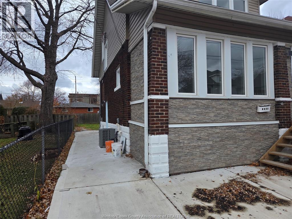 3284 Baby, Windsor, ON - Outdoor