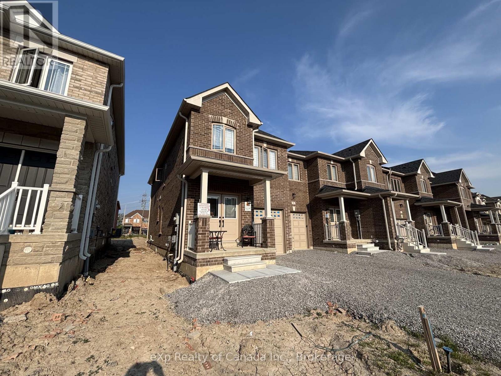 92 Baker Street, Thorold (Thorold Downtown), ON - Outdoor With Facade