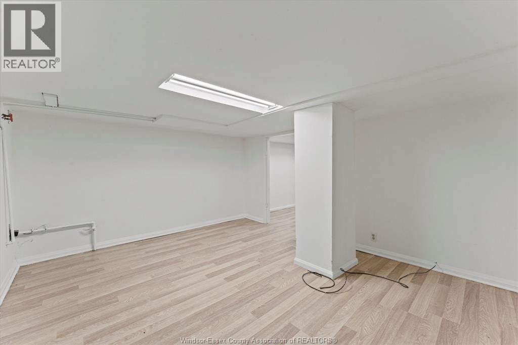 895 Pillette, Windsor, ON - Indoor Photo Showing Other Room