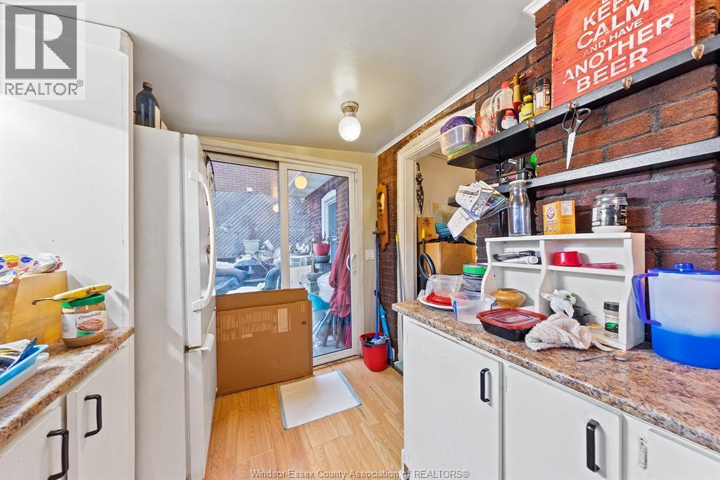 895 Pillette, Windsor, ON - Indoor