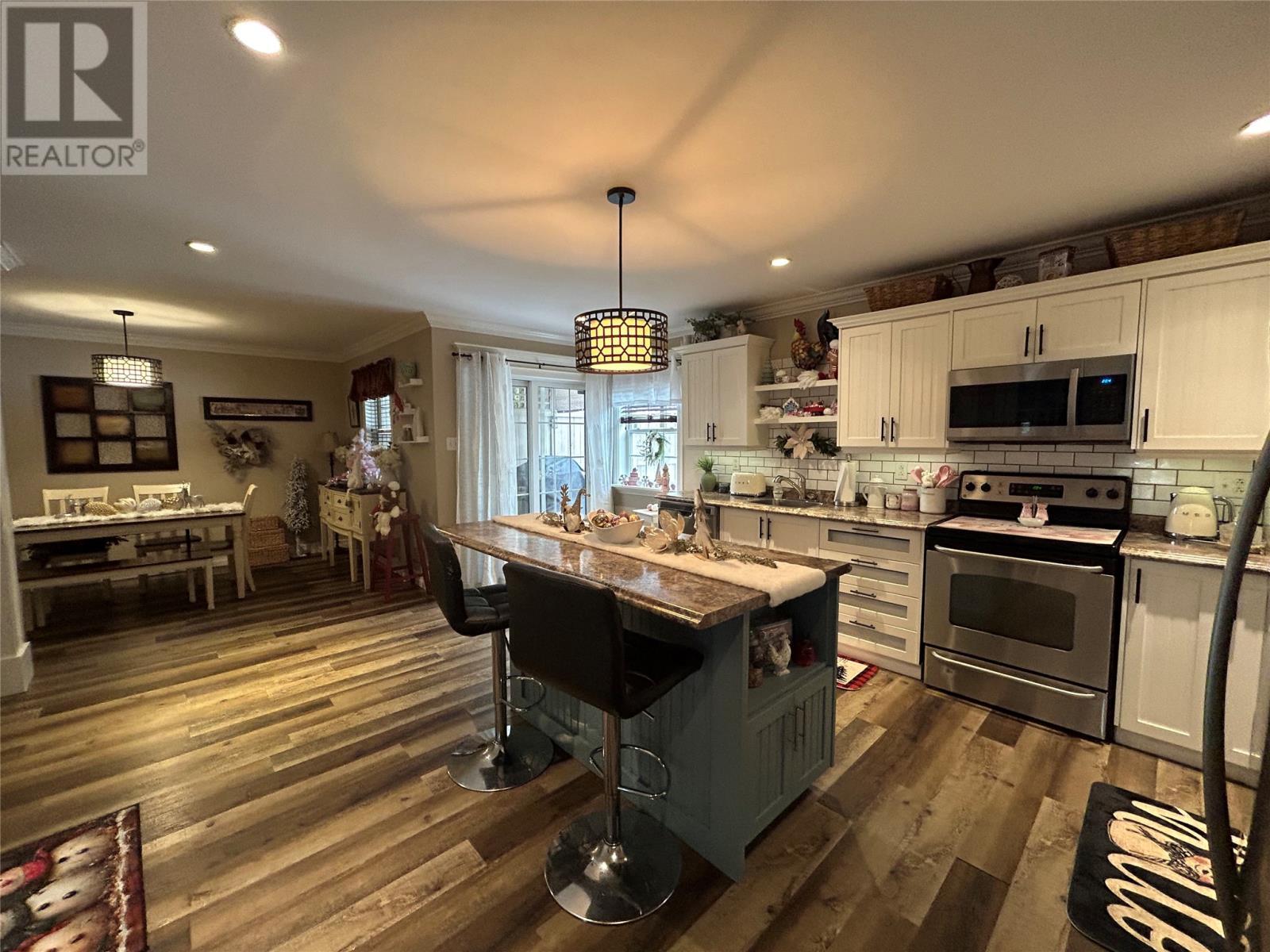 41 Sullivan Street, Grand Falls-Windsor, NL - Indoor Photo Showing Kitchen With Stainless Steel Kitchen