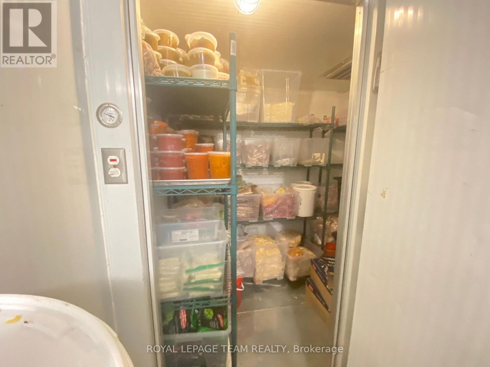 577 Gladstone Avenue, Ottawa, ON