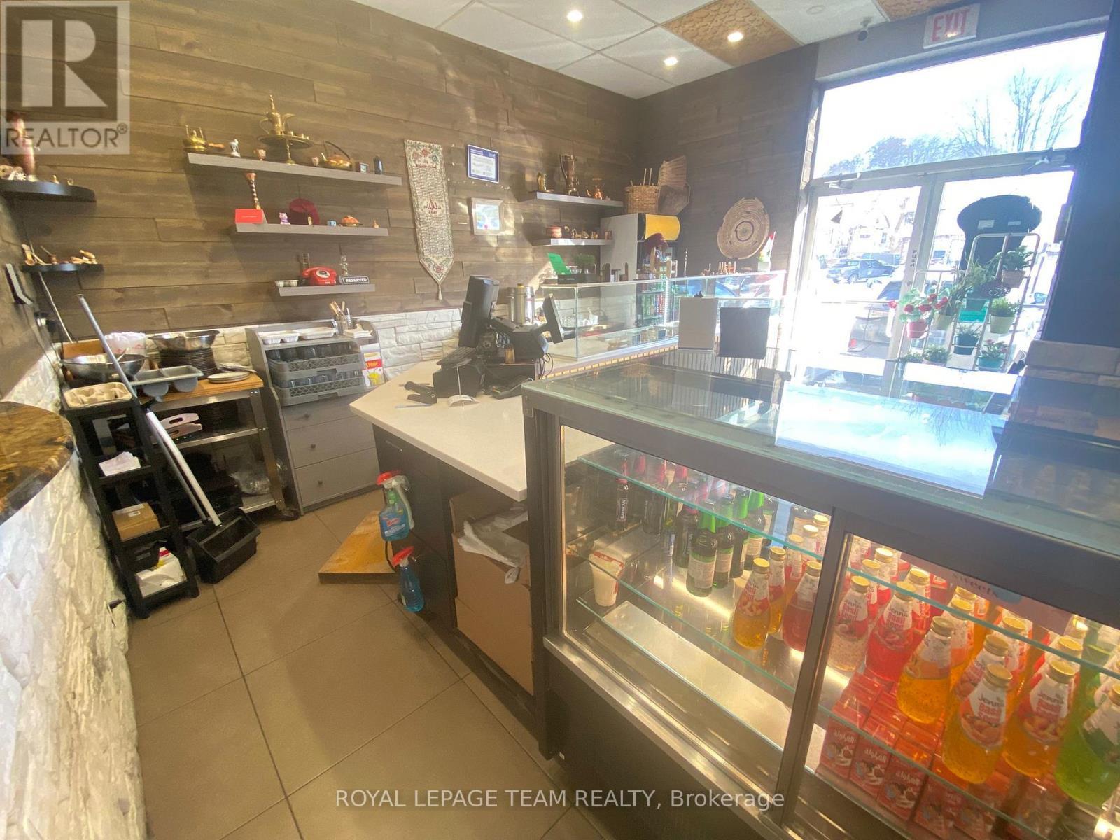 577 Gladstone Avenue, Ottawa, ON