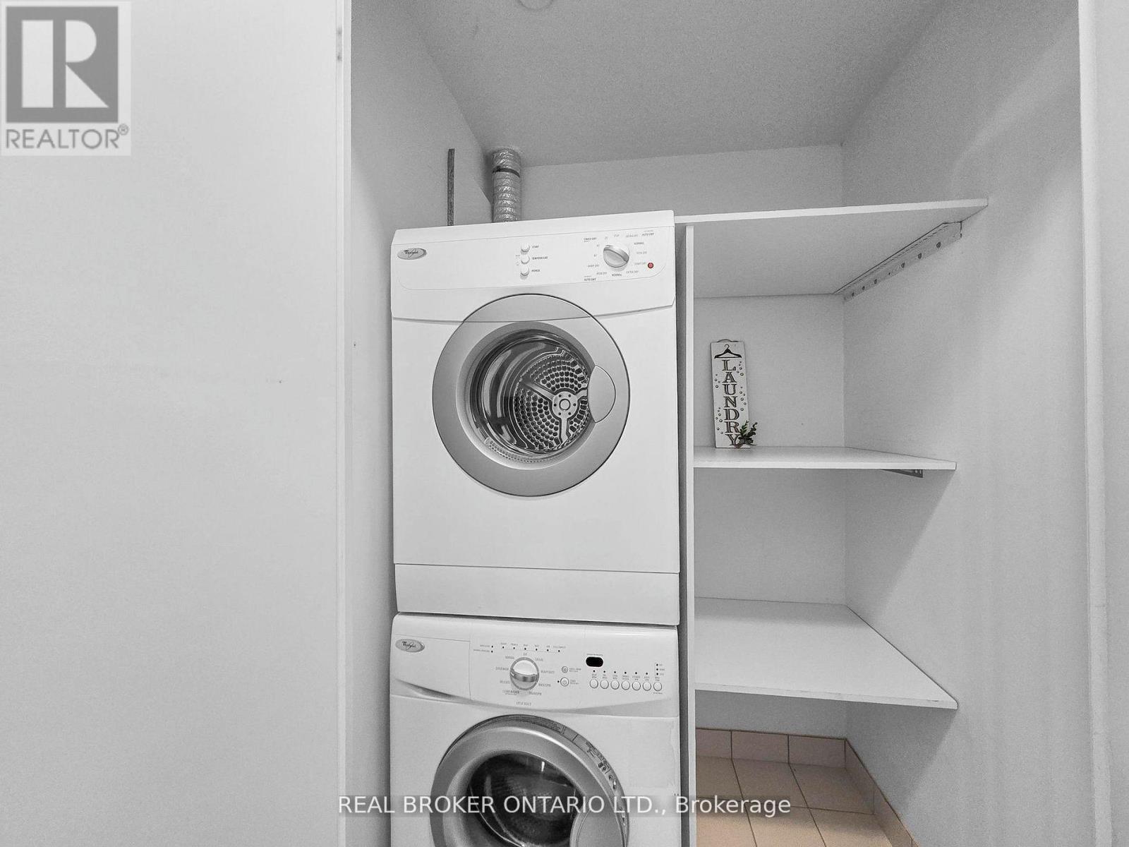 2210 - 55 Ann O'Reilly Road, Toronto, ON - Indoor Photo Showing Laundry Room