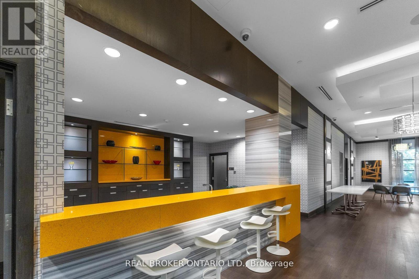 2210 - 55 Ann O'Reilly Road, Toronto, ON - Indoor Photo Showing Other Room