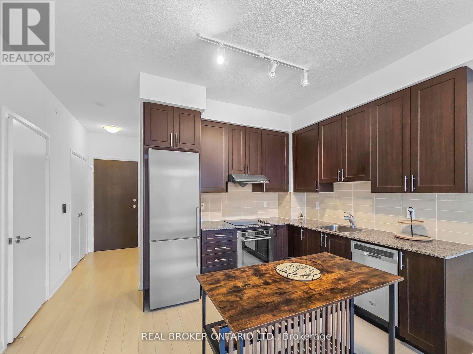 2210 - 55 Ann O'Reilly Road, Toronto, ON - Indoor Photo Showing Kitchen With Stainless Steel Kitchen