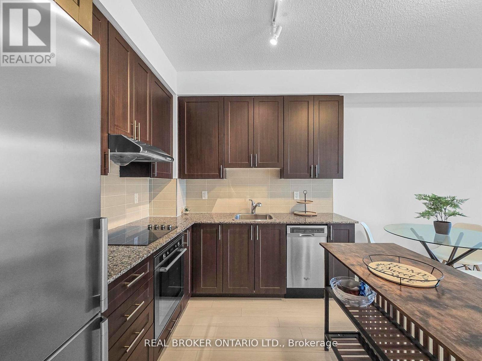 2210 - 55 Ann O'Reilly Road, Toronto, ON - Indoor Photo Showing Kitchen With Stainless Steel Kitchen
