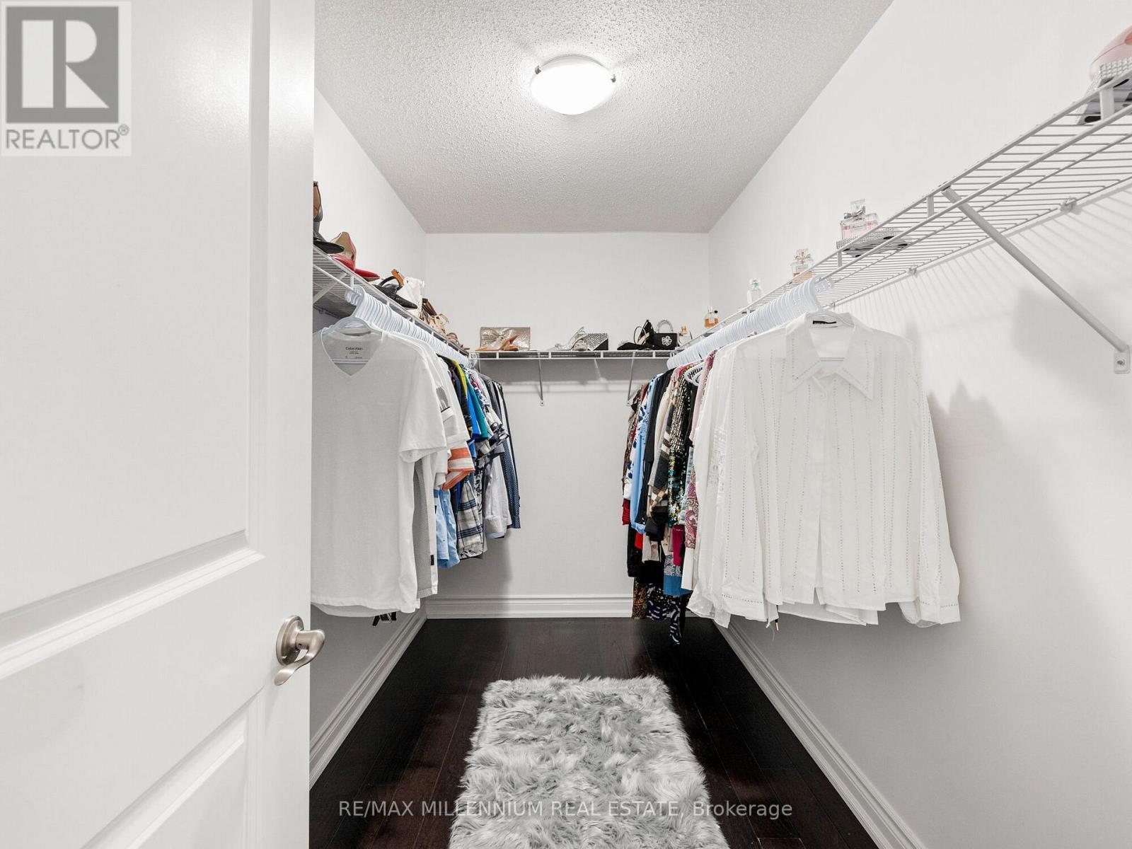 24 Black Duck Trail, King, ON - Indoor With Storage