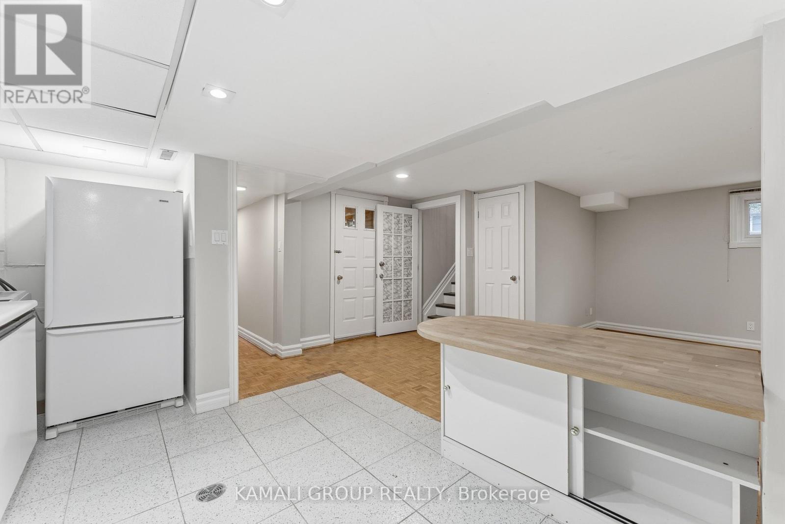 Pot Lights - 156 Trayborn Drive, Richmond Hill, ON - Indoor Photo Showing Kitchen