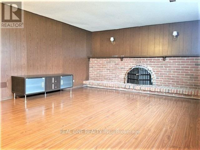 79 Osborne Crescent, Oakville, ON - Indoor Photo Showing Other Room