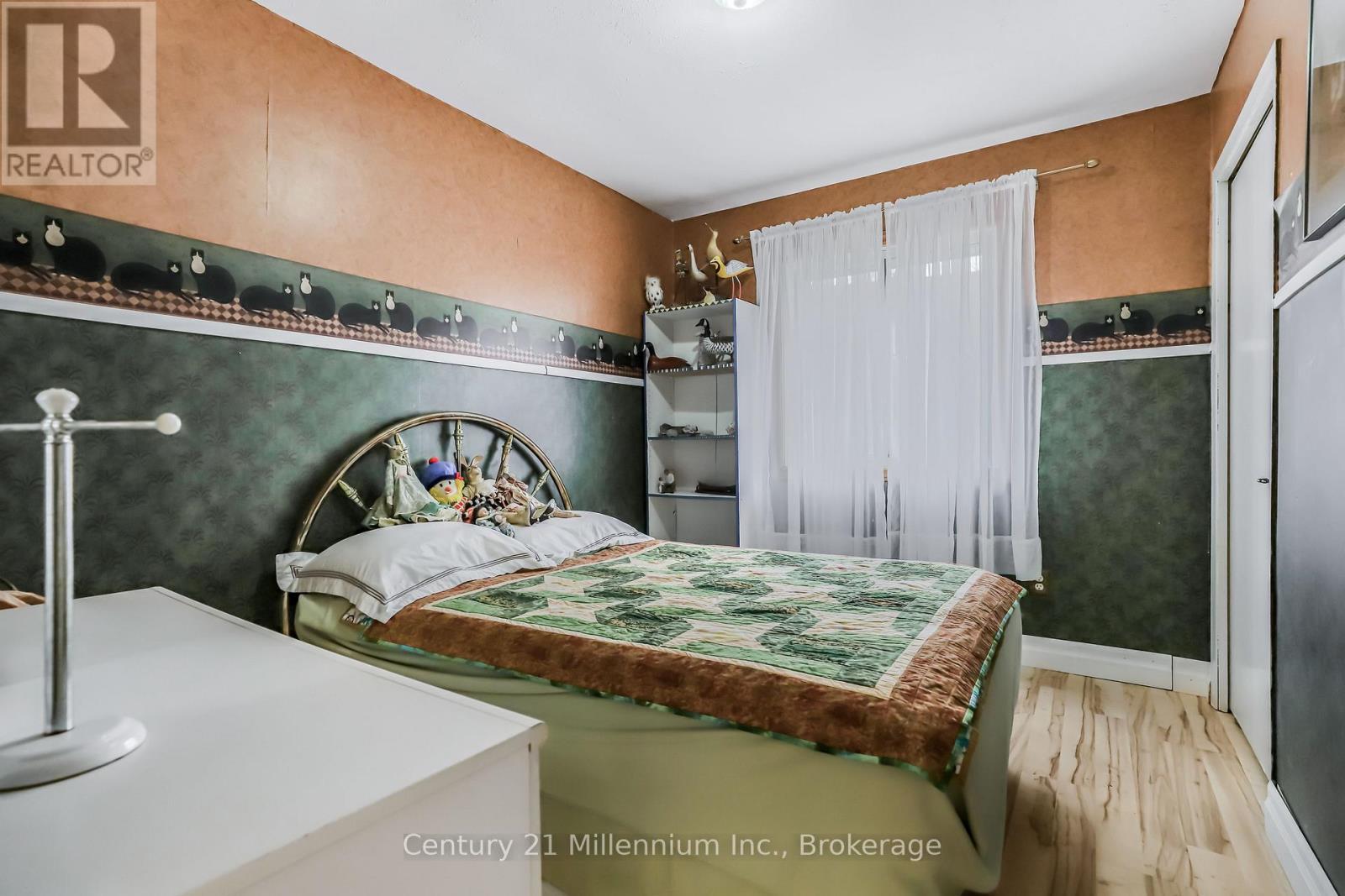 790 Lake Range Drive, Huron-Kinloss, ON - Indoor Photo Showing Bedroom