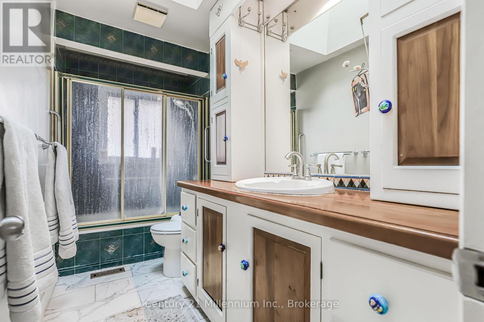 790 Lake Range Drive, Huron-Kinloss, ON - Indoor Photo Showing Bathroom