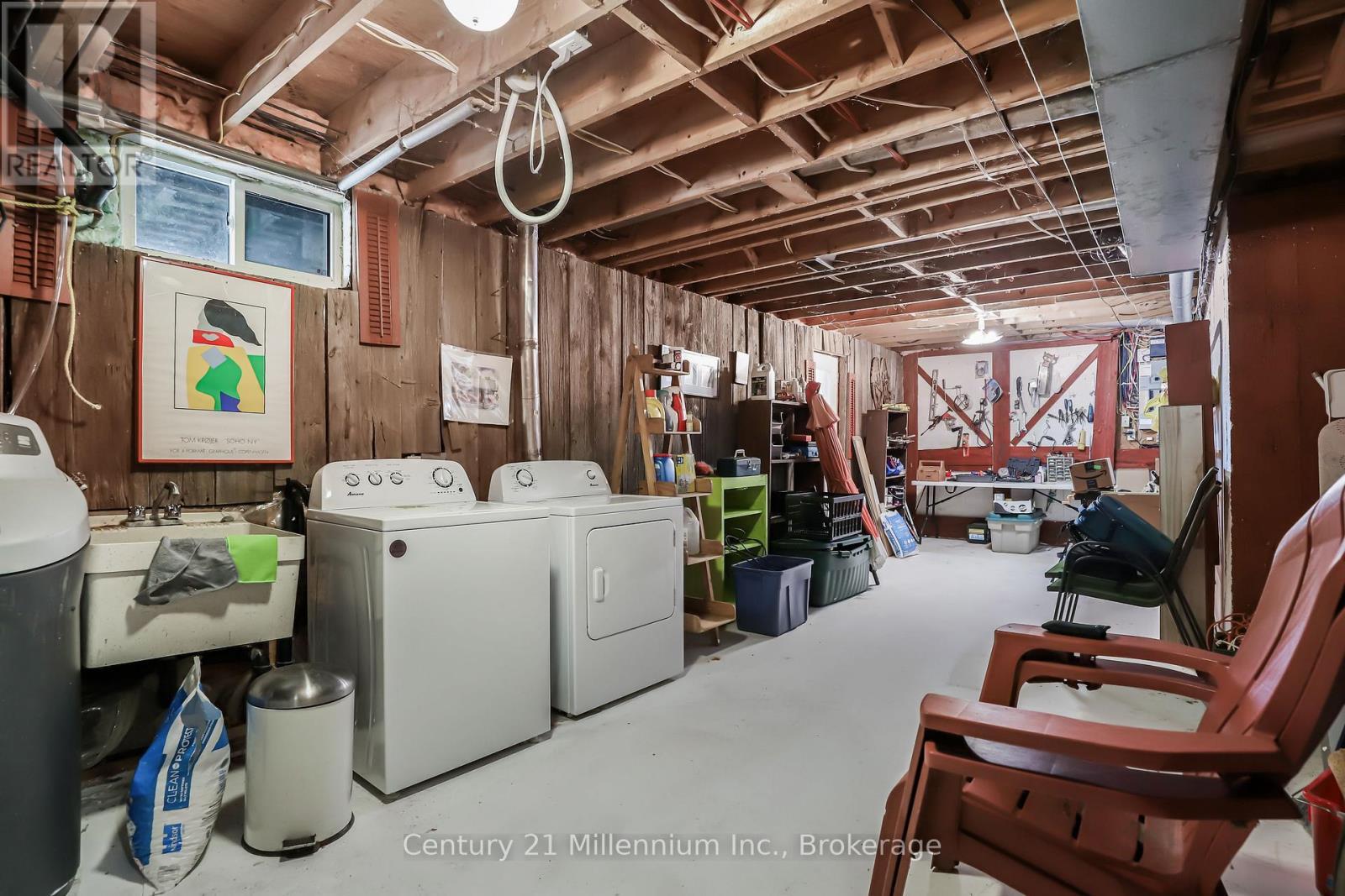 790 Lake Range Drive, Huron-Kinloss, ON - Indoor Photo Showing Laundry Room