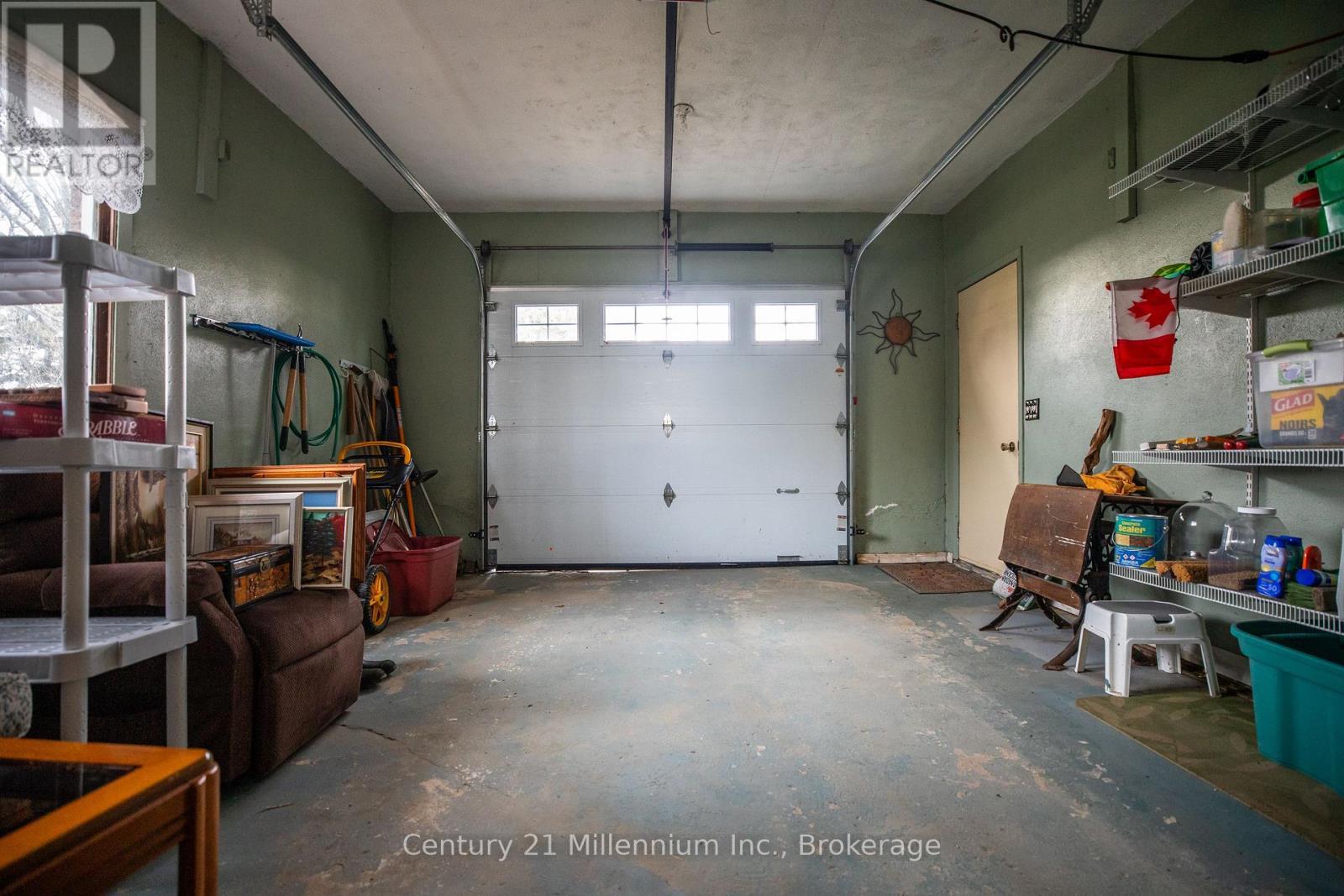 790 Lake Range Drive, Huron-Kinloss, ON - Indoor Photo Showing Garage