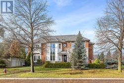 55 JAMES YOUNG DRIVE Halton Hills, ON L7G 5S5