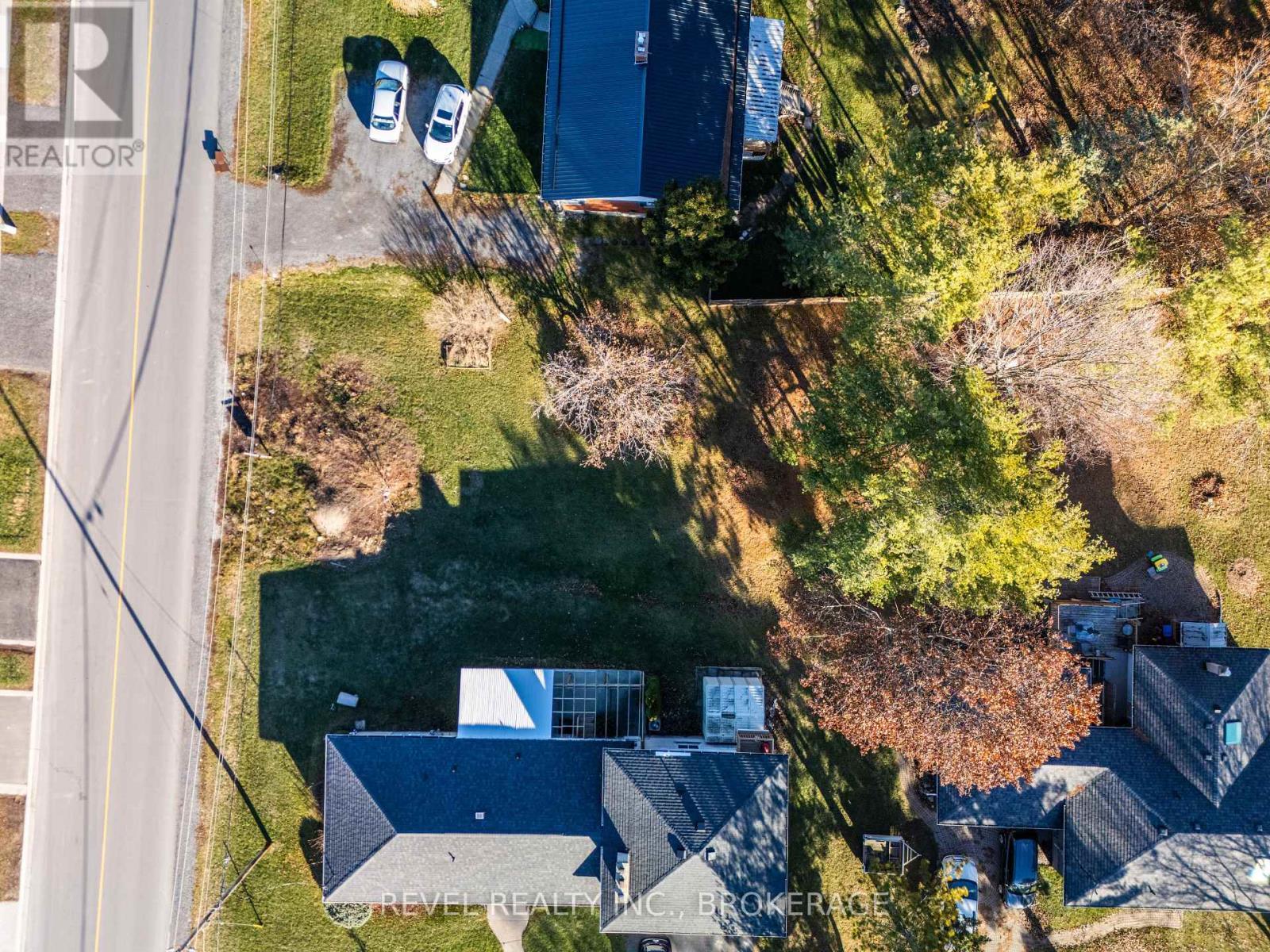 00 Manitou Crescent, Loyalist (Amherstview), ON