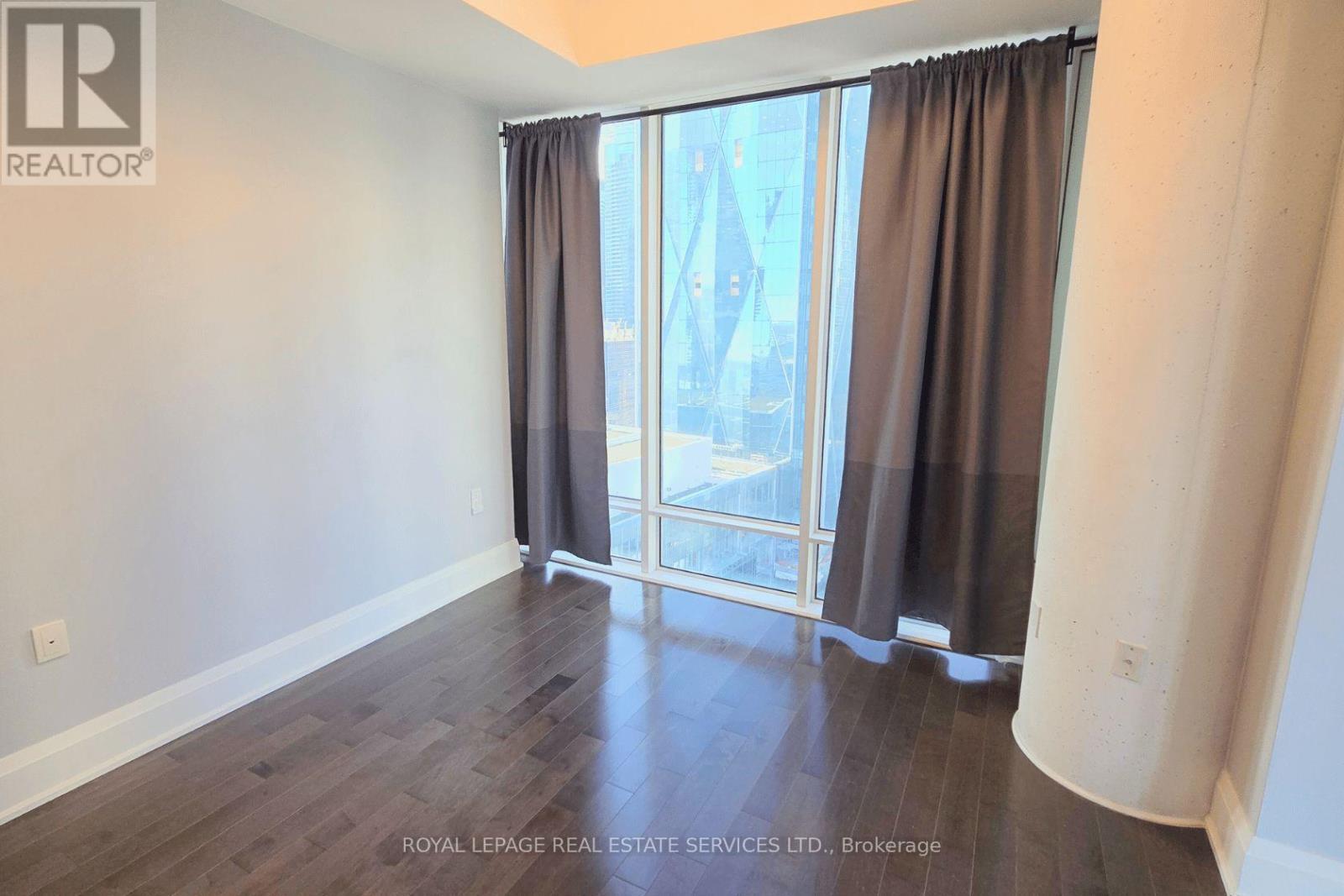 2105 - 8 The Esplanade, Toronto, ON - Indoor Photo Showing Other Room