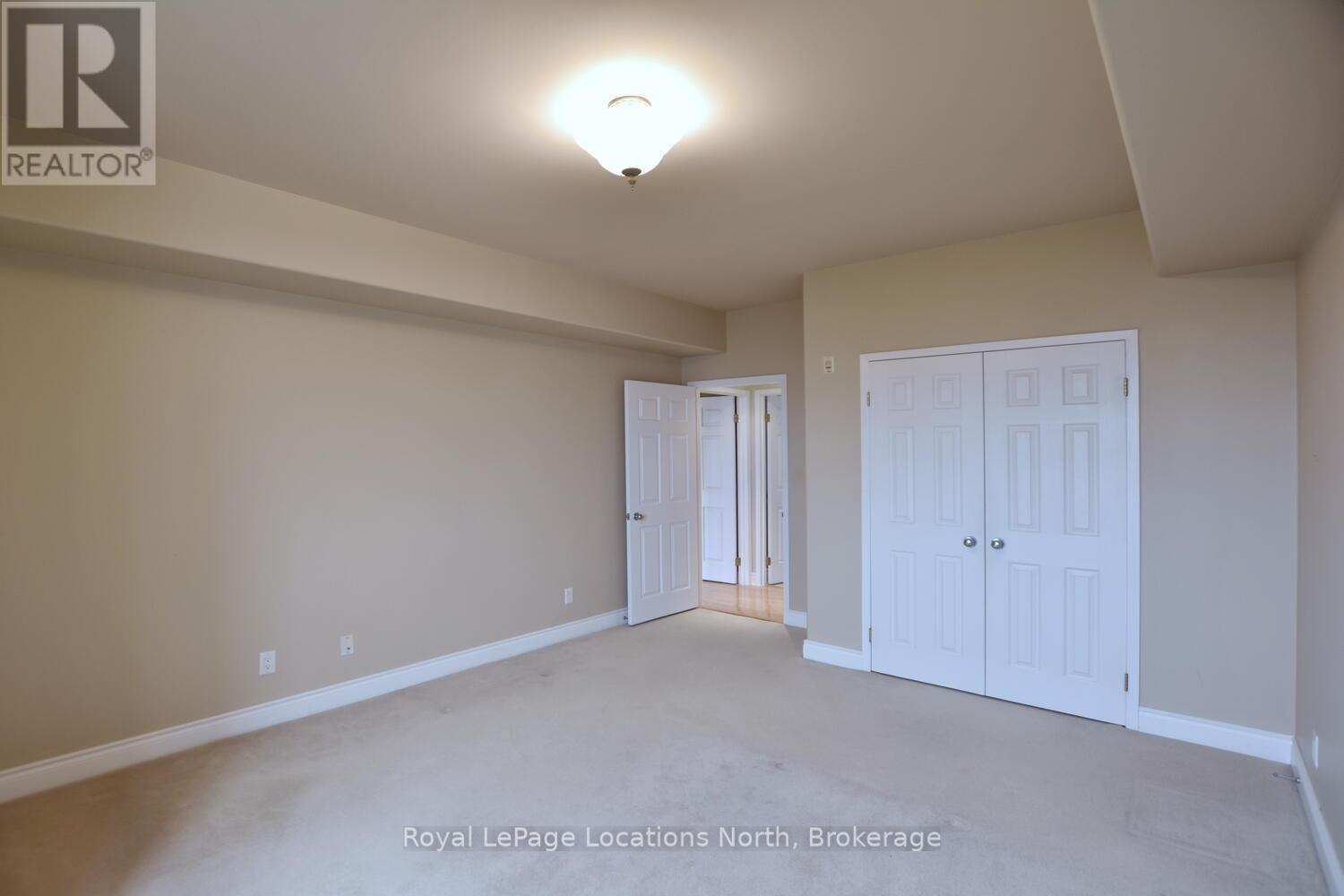 Ph 3 - 10 Bay Street E, Blue Mountains, ON - Indoor Photo Showing Other Room