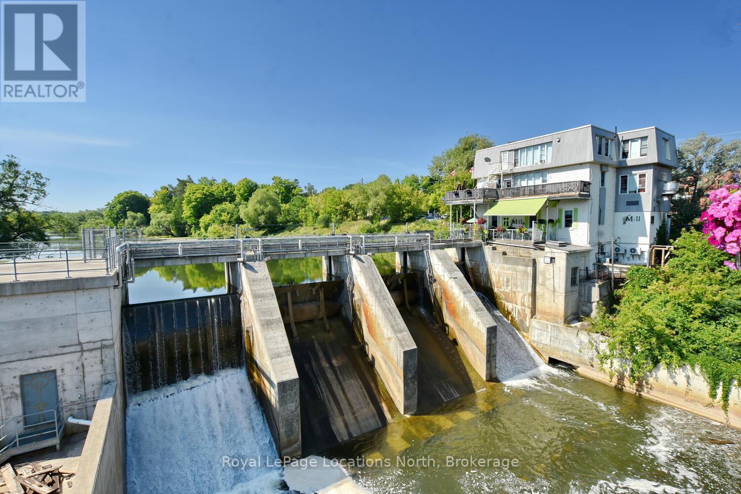 Ph 3 - 10 Bay Street E, Blue Mountains, ON - Outdoor