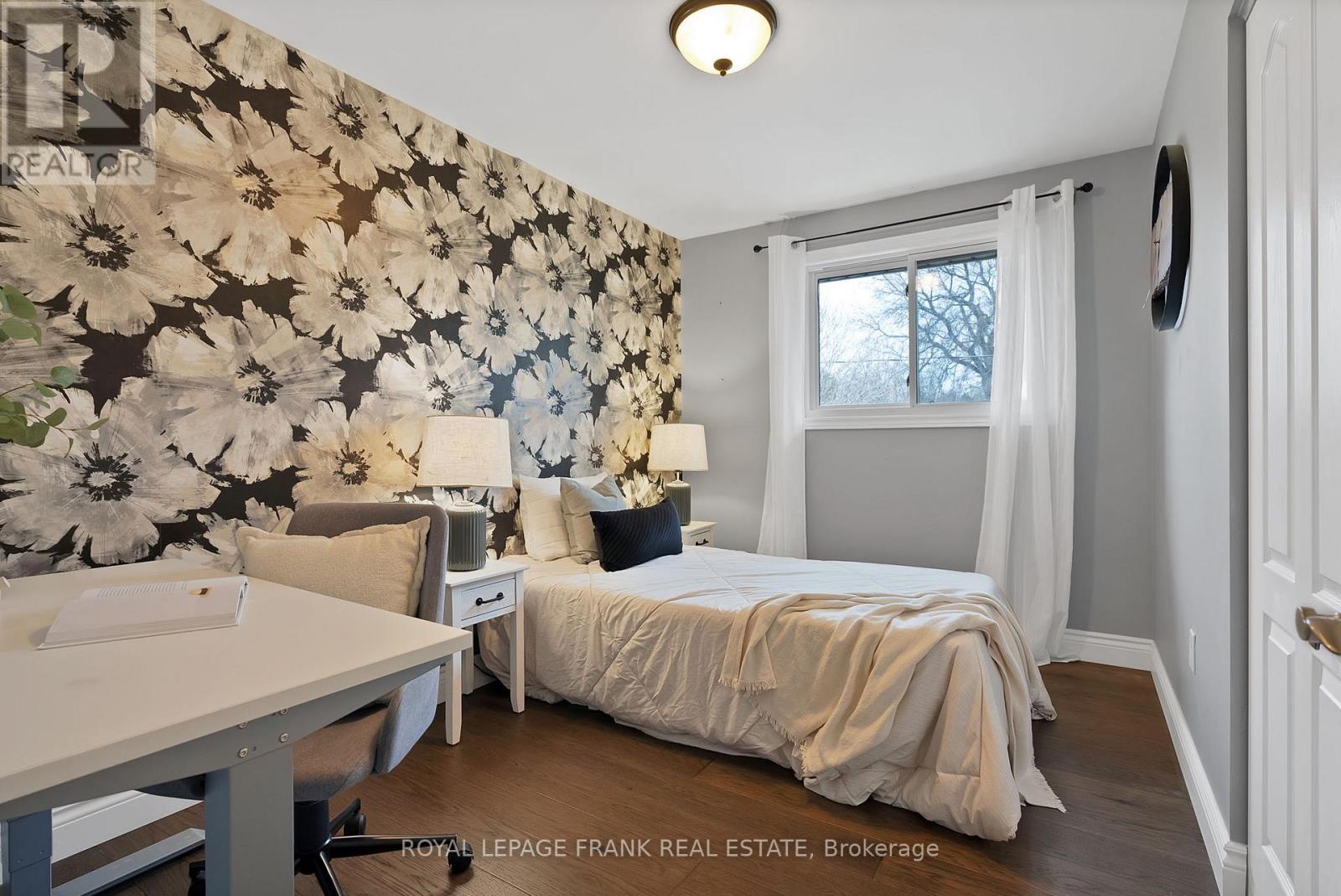 33 York Street, Georgina (Baldwin), ON - Indoor Photo Showing Bedroom