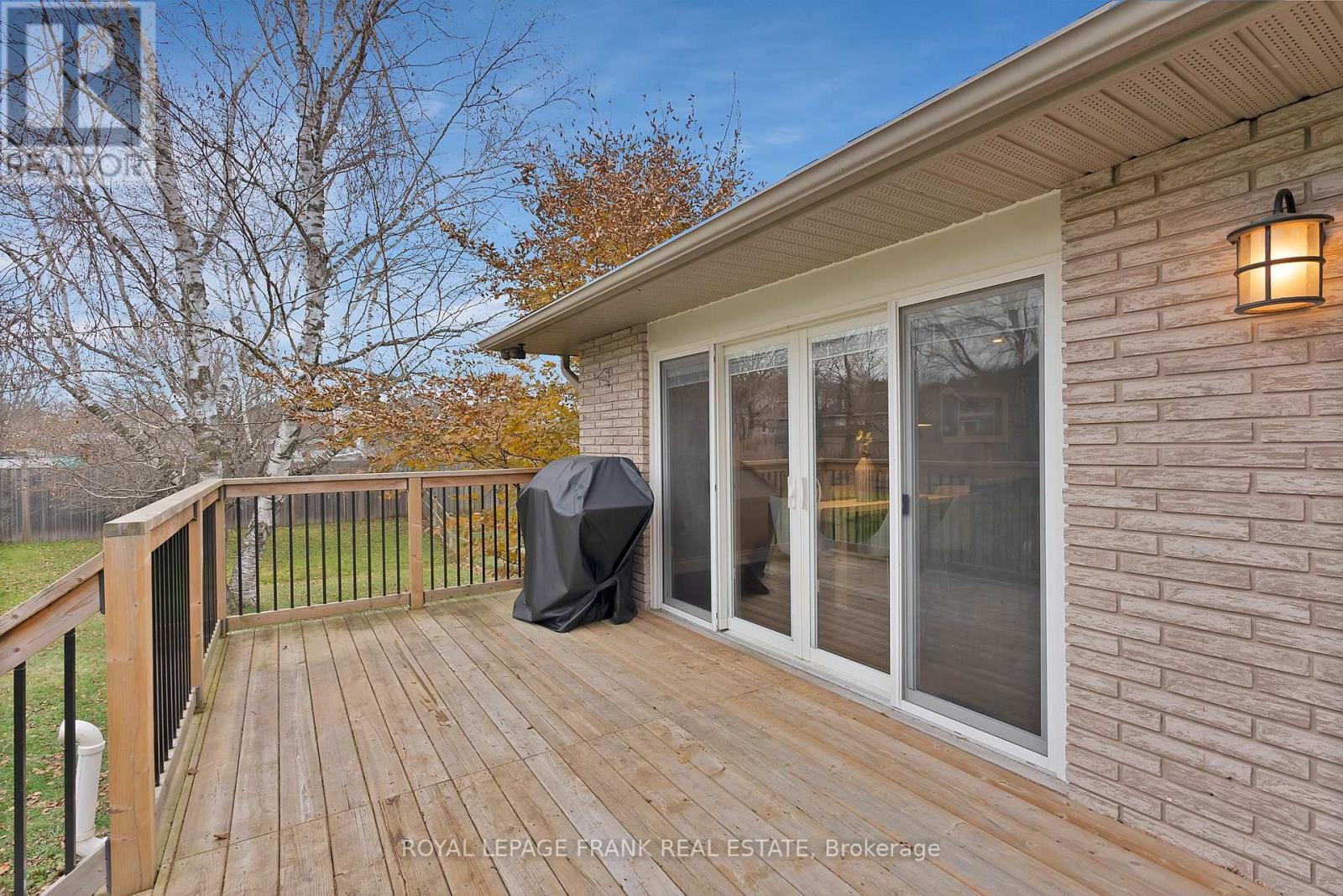 33 York Street, Georgina (Baldwin), ON - Outdoor With Deck Patio Veranda With Exterior