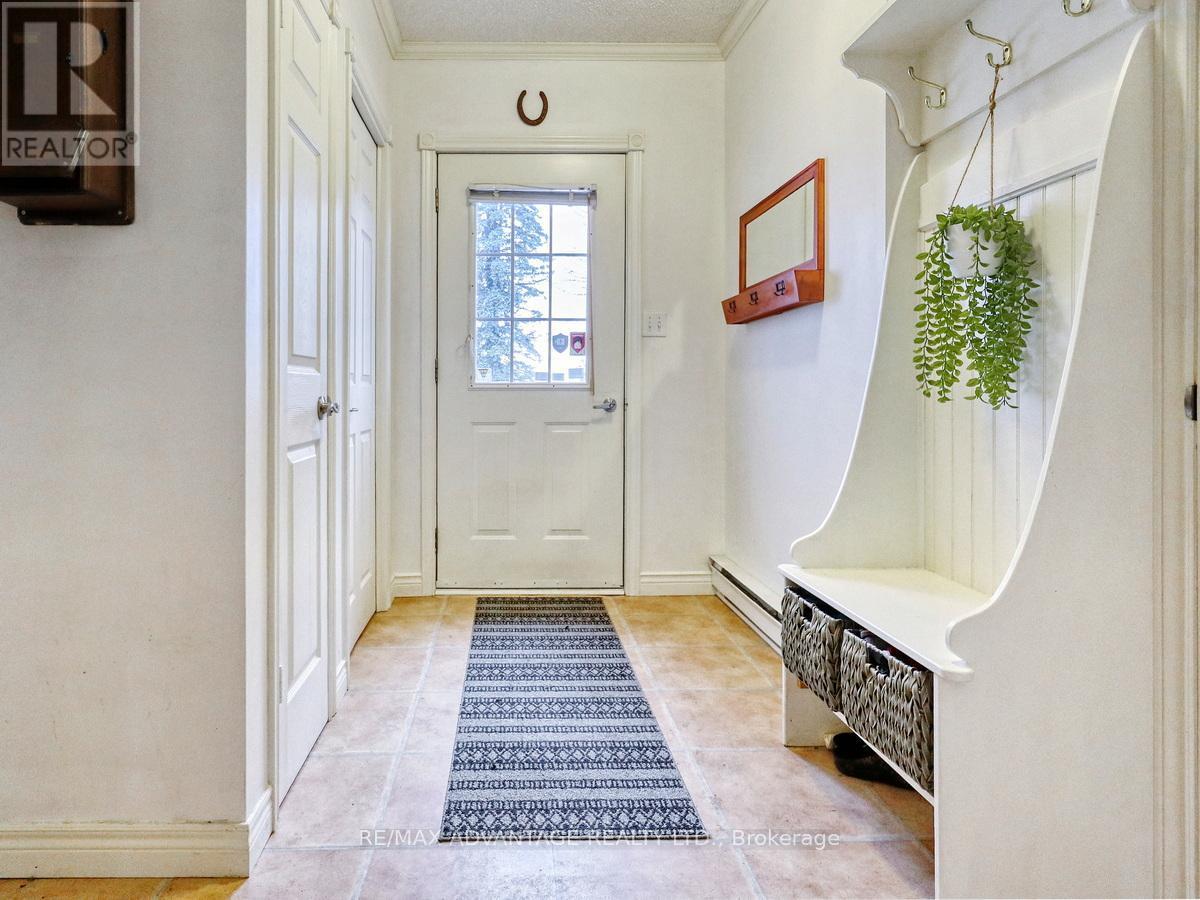 9907 Littlewood Drive, Middlesex Centre, ON