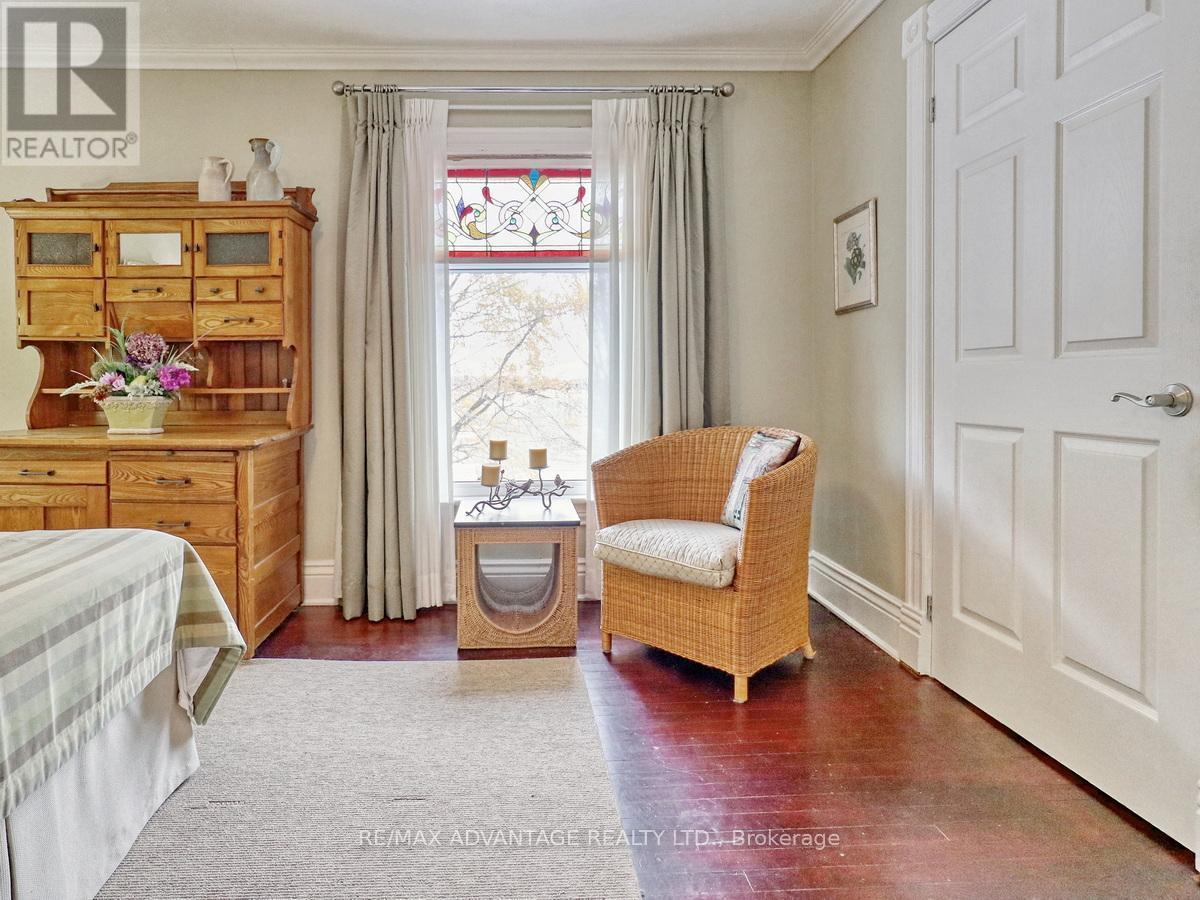 9907 Littlewood Drive, Middlesex Centre, ON