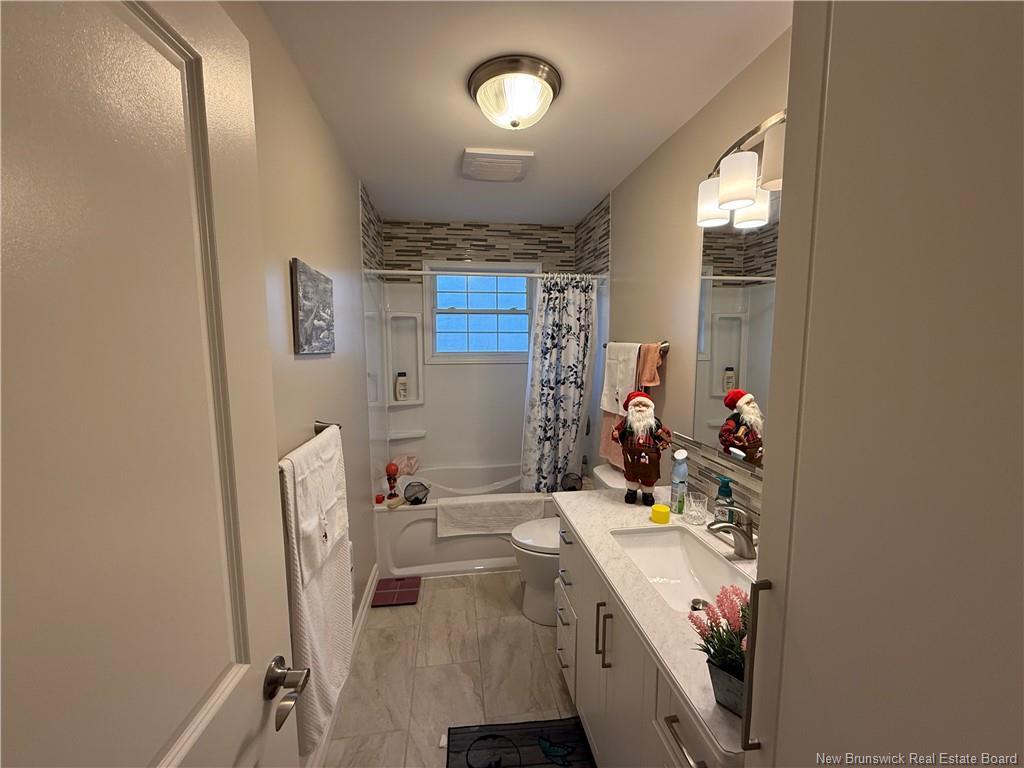 236 Neilson St, Woodstock, NB