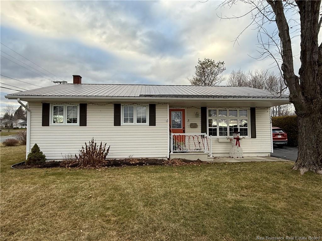 236 Neilson St, Woodstock, NB