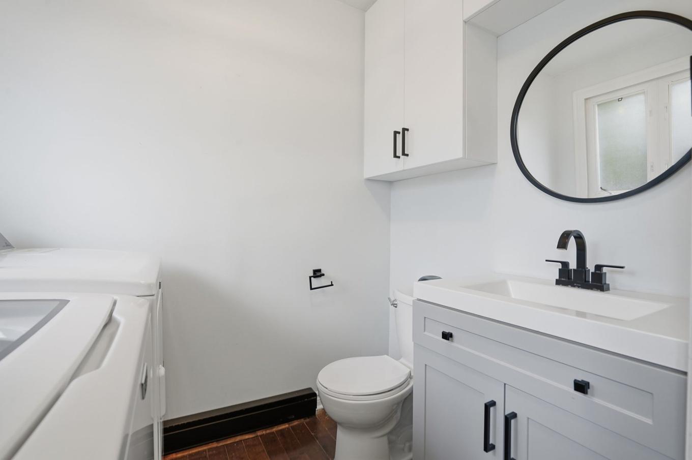 Autre - 18 Rue Keats, Montréal (Pierrefonds-Roxboro), QC - Indoor Photo Showing Bathroom