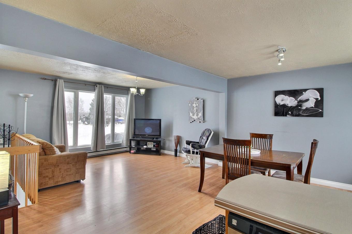 Vue d'ensemble - 73 Rue Des Cèdres, Lebel-Sur-Quévillon, QC - Indoor Photo Showing Other Room