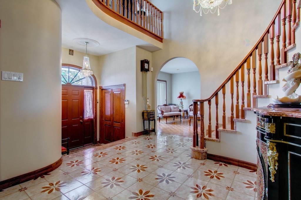 Mud Room - 44 Rue Bourassa, Granby, QC - Indoor Photo Showing Other Room