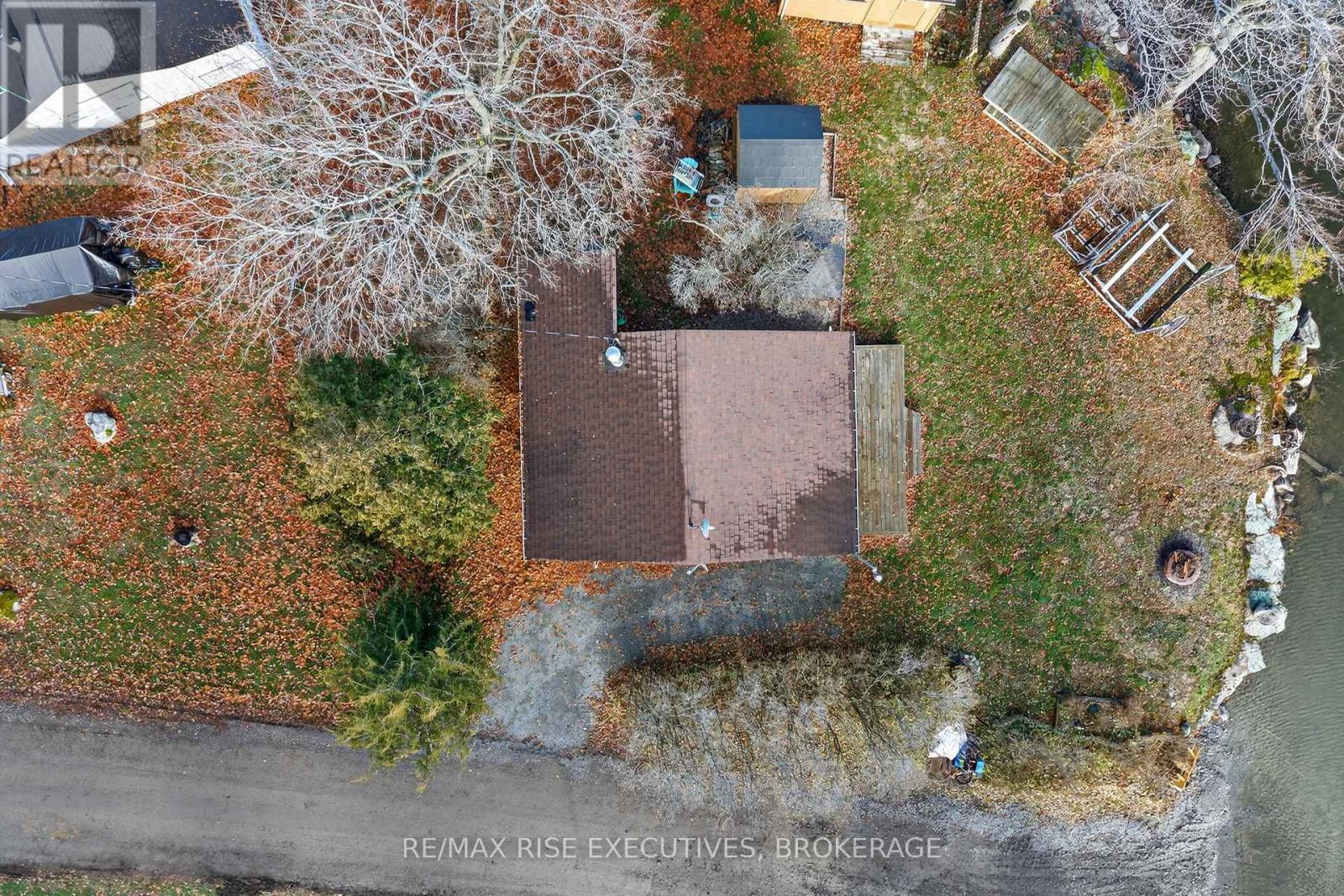 5065 Lower Round Lake Road, Frontenac (Frontenac South), ON - Outdoor