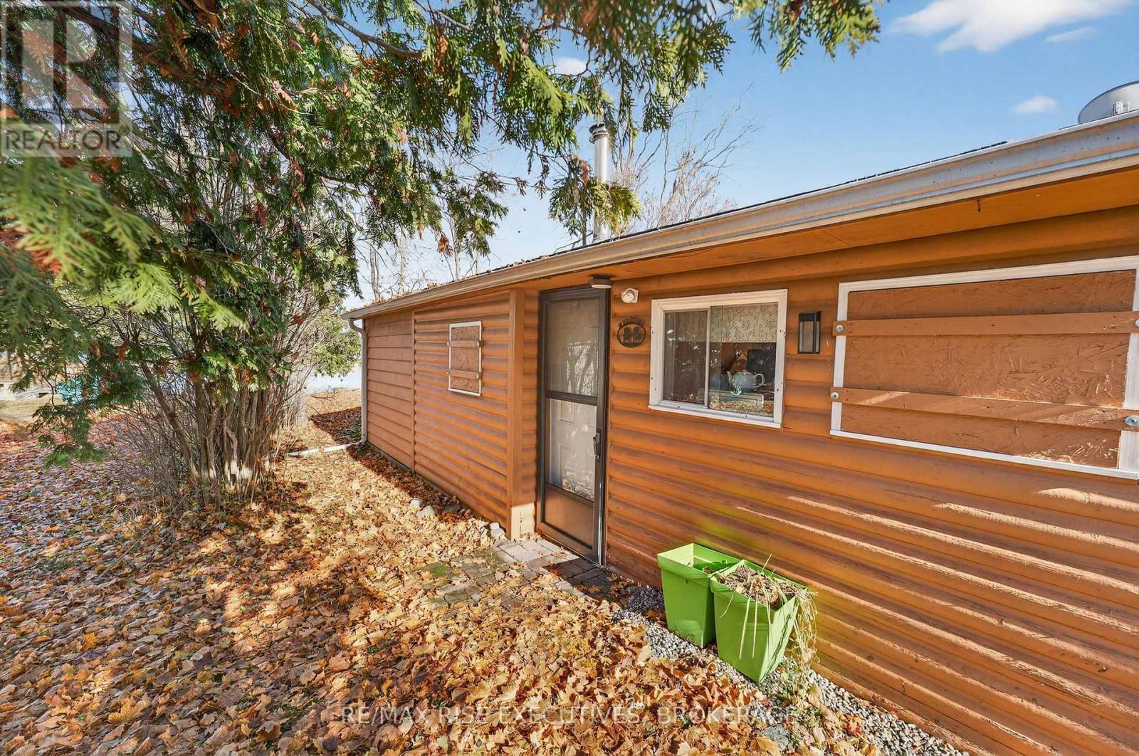 5065 Lower Round Lake Road, Frontenac (Frontenac South), ON - Outdoor