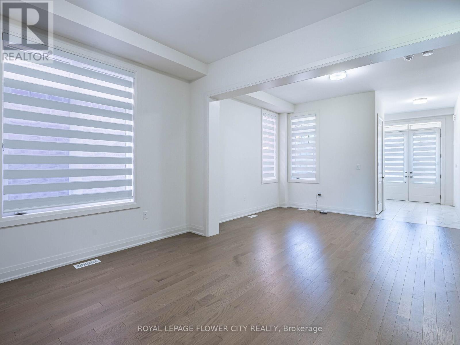 26 Hummingbird Grove, Adjala-Tosorontio, ON - Indoor Photo Showing Other Room