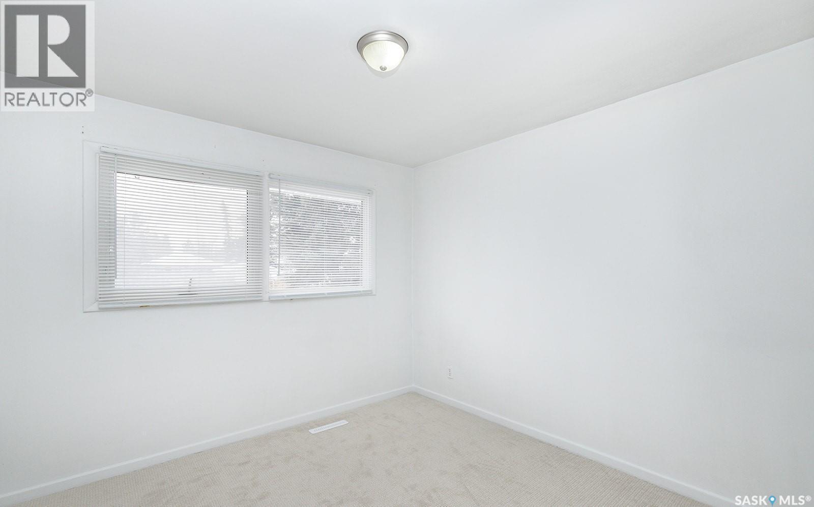 1312 13Th Street E, Saskatoon, SK - Indoor Photo Showing Other Room