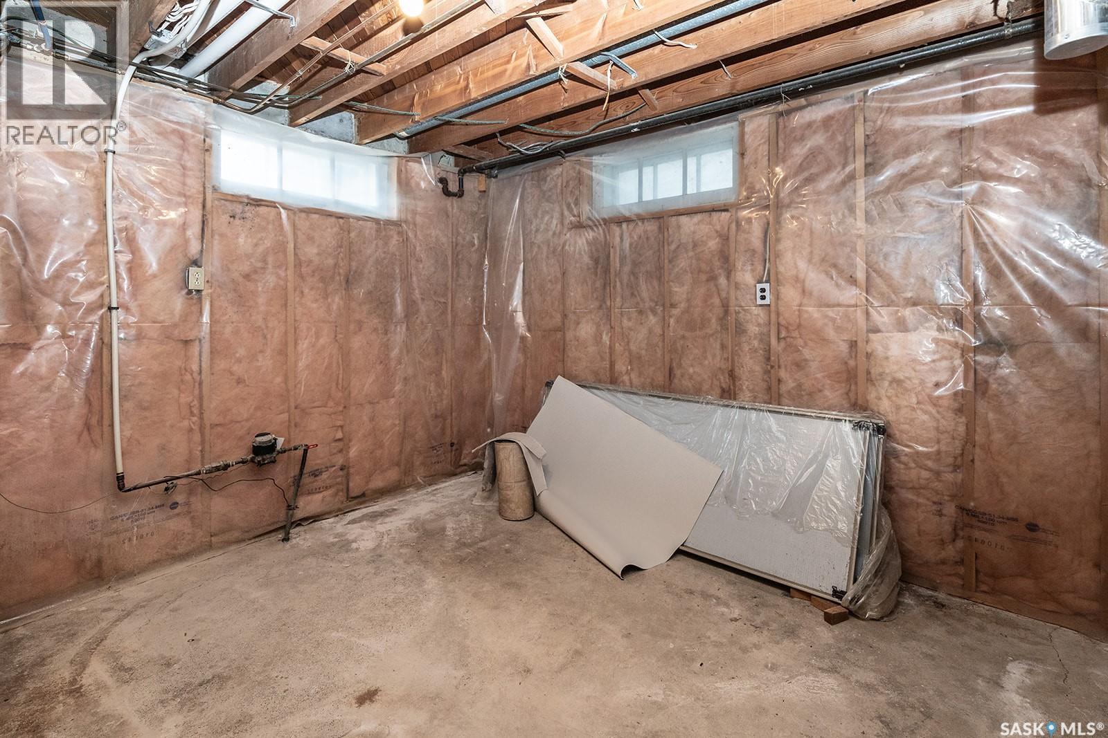 1312 13Th Street E, Saskatoon, SK - Indoor Photo Showing Basement