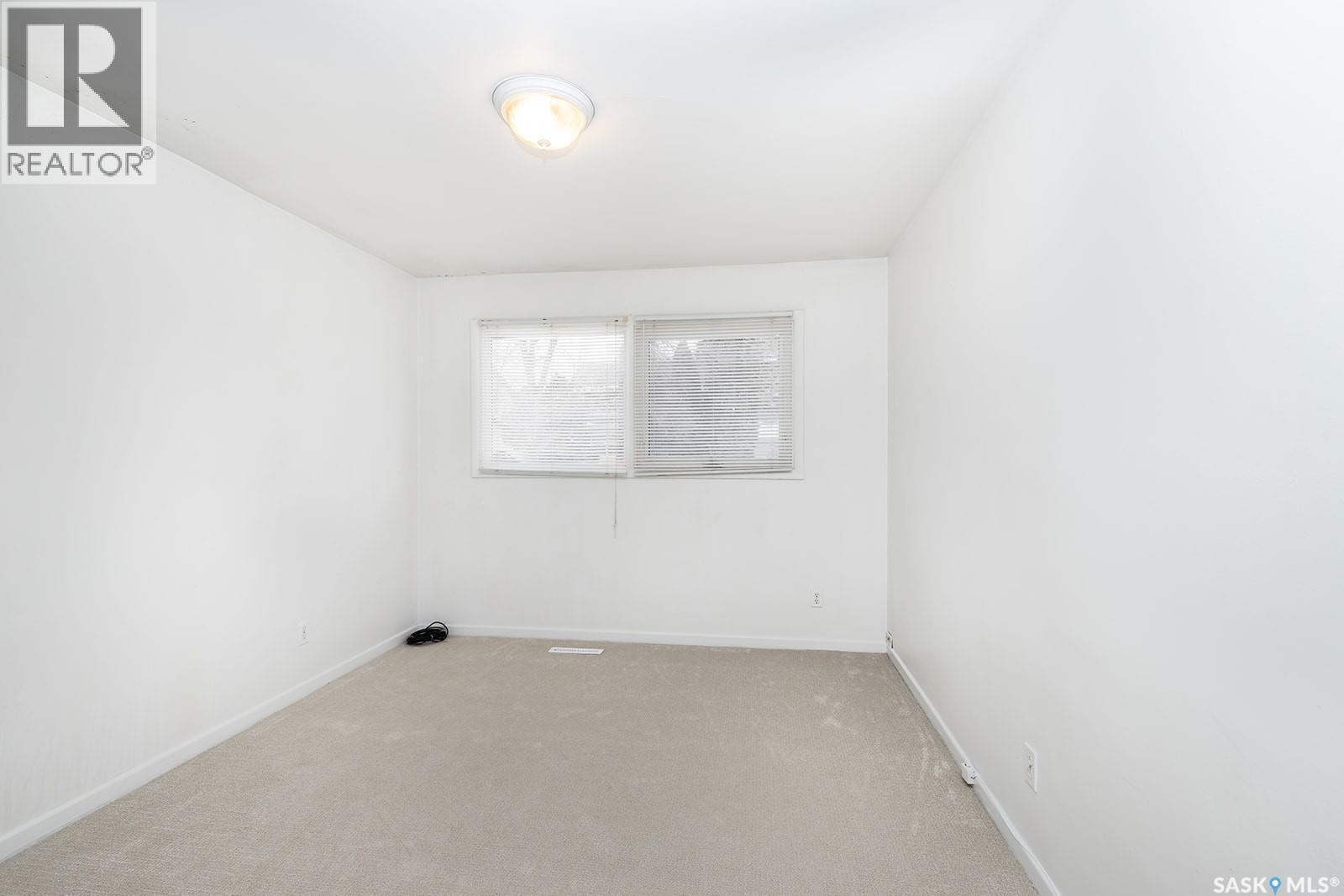 1312 13Th Street E, Saskatoon, SK - Indoor Photo Showing Other Room