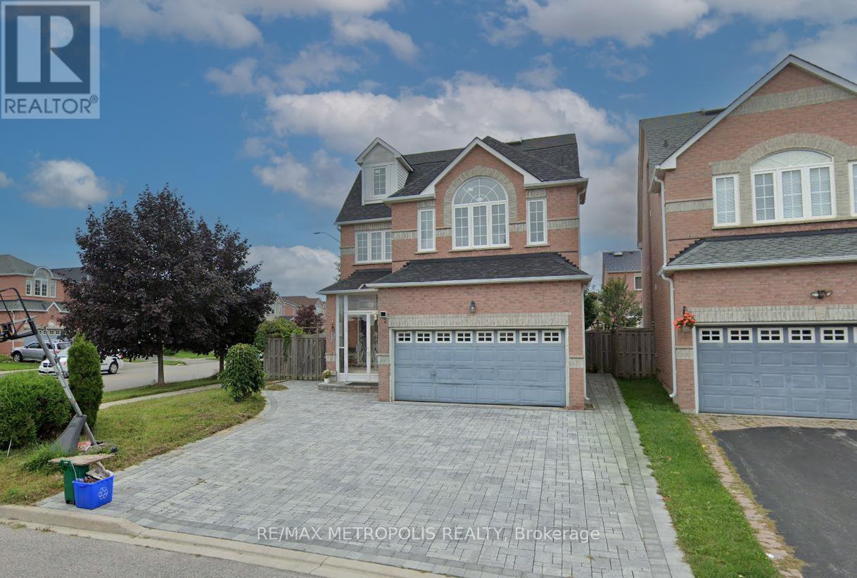 Basement 2 - 2 Mayflower Drive, Markham, ON - Outdoor With Facade
