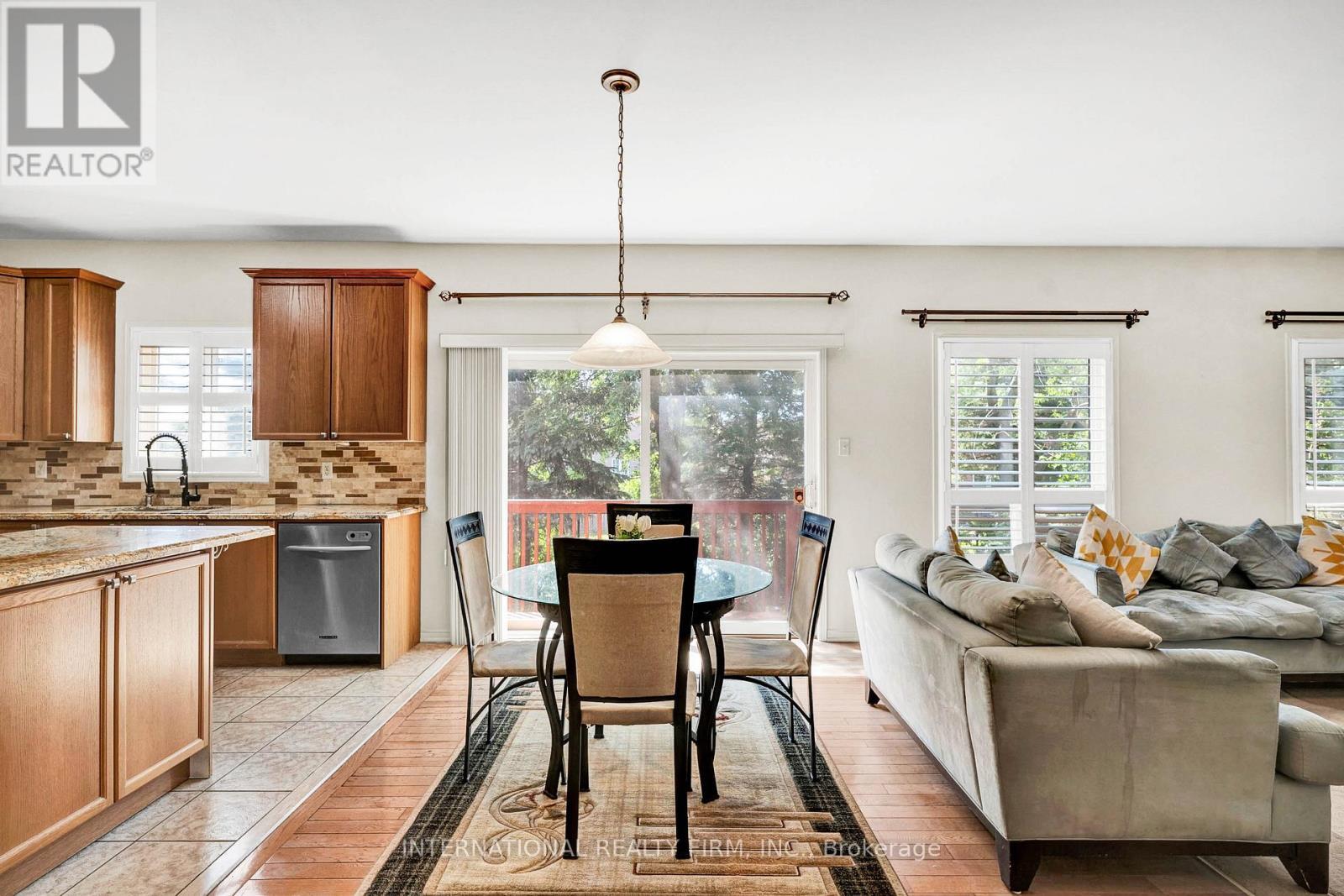 26 Peacock Crescent, Ajax, ON - Indoor