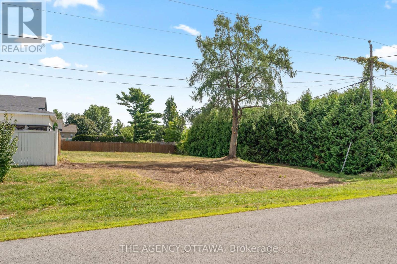 9 Doris Avenue, Ottawa, ON