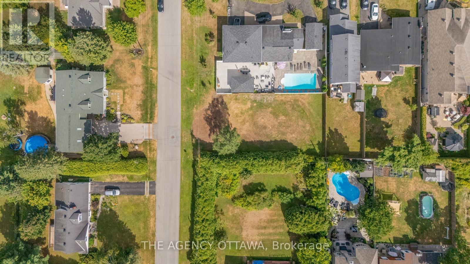 9 Doris Avenue, Ottawa, ON