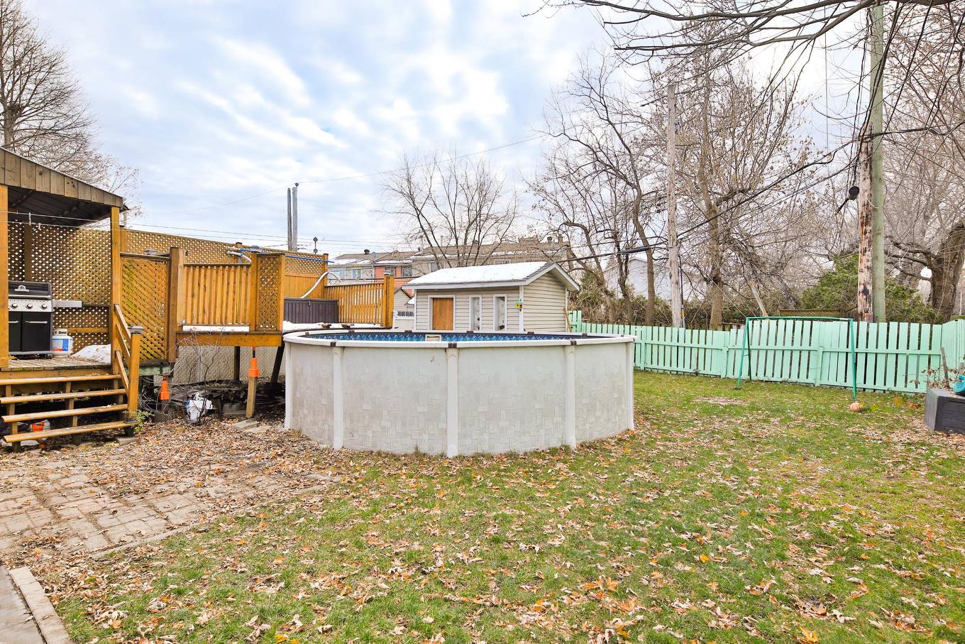 Piscine - 1296 Av. De Gentilly, Chambly, QC - Outdoor With Above Ground Pool