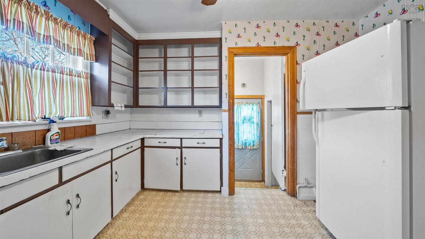 11 Harbour Drive, Dartmouth, NS