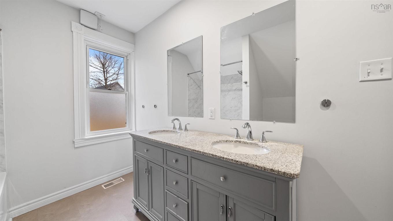 62 Maple Avenue, New Glasgow, NS