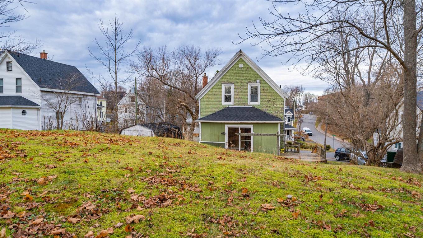 62 Maple Avenue, New Glasgow, NS