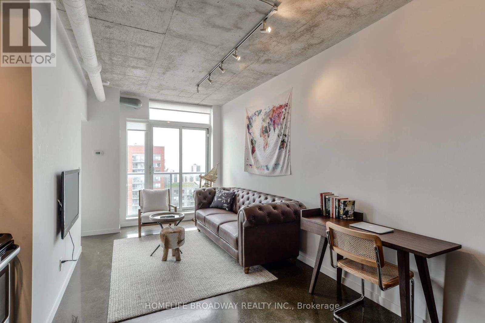 Living Room + Work Space - 2012 - 150 Sudbury Street, Toronto, ON - Indoor