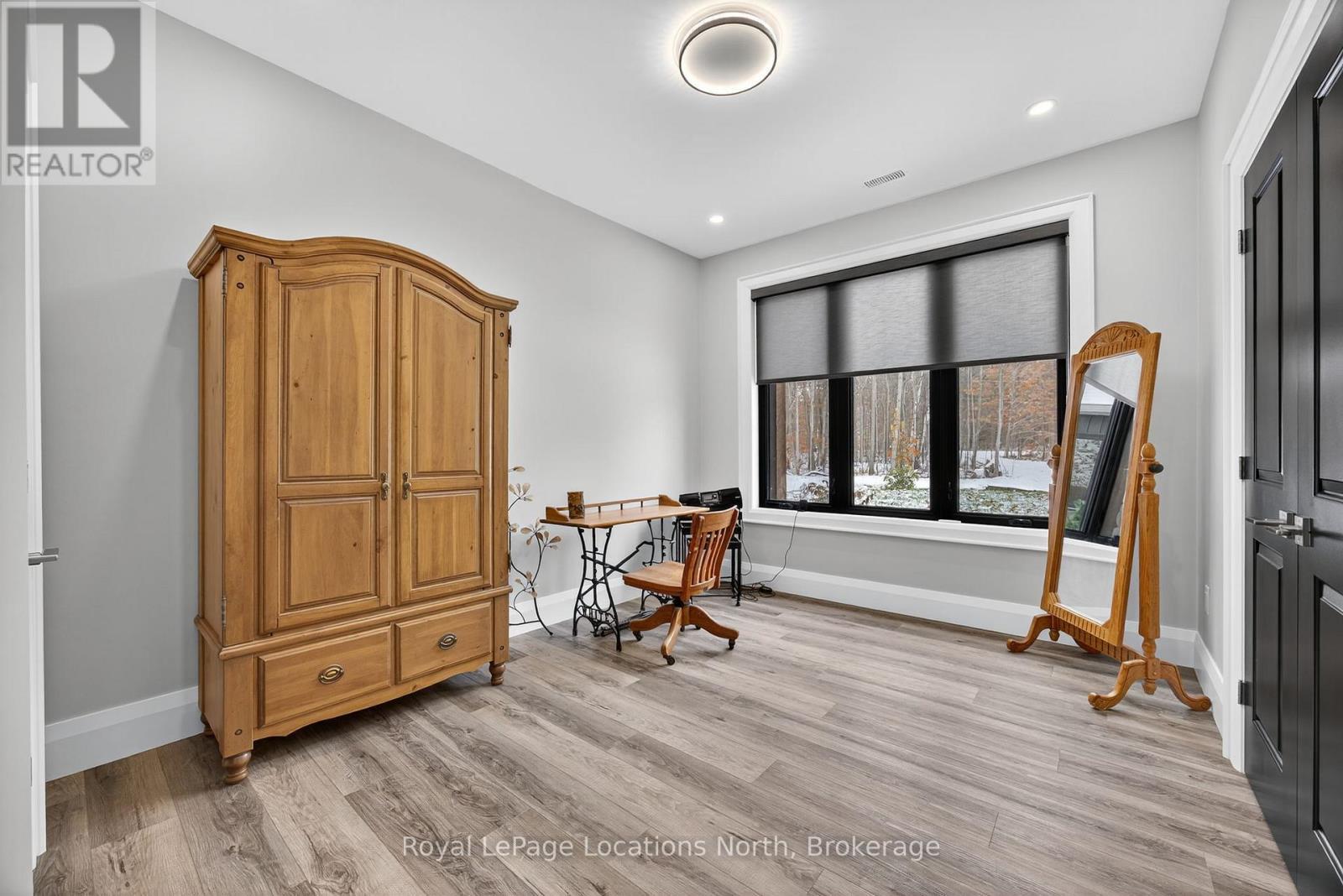 3511 Rainbow Valley Road W, Springwater, ON - Indoor