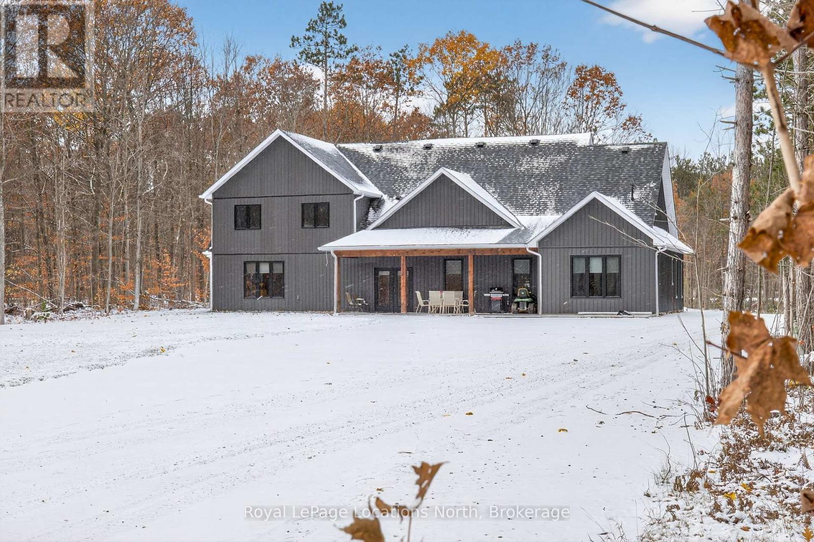 3511 Rainbow Valley Road W, Springwater, ON - Outdoor