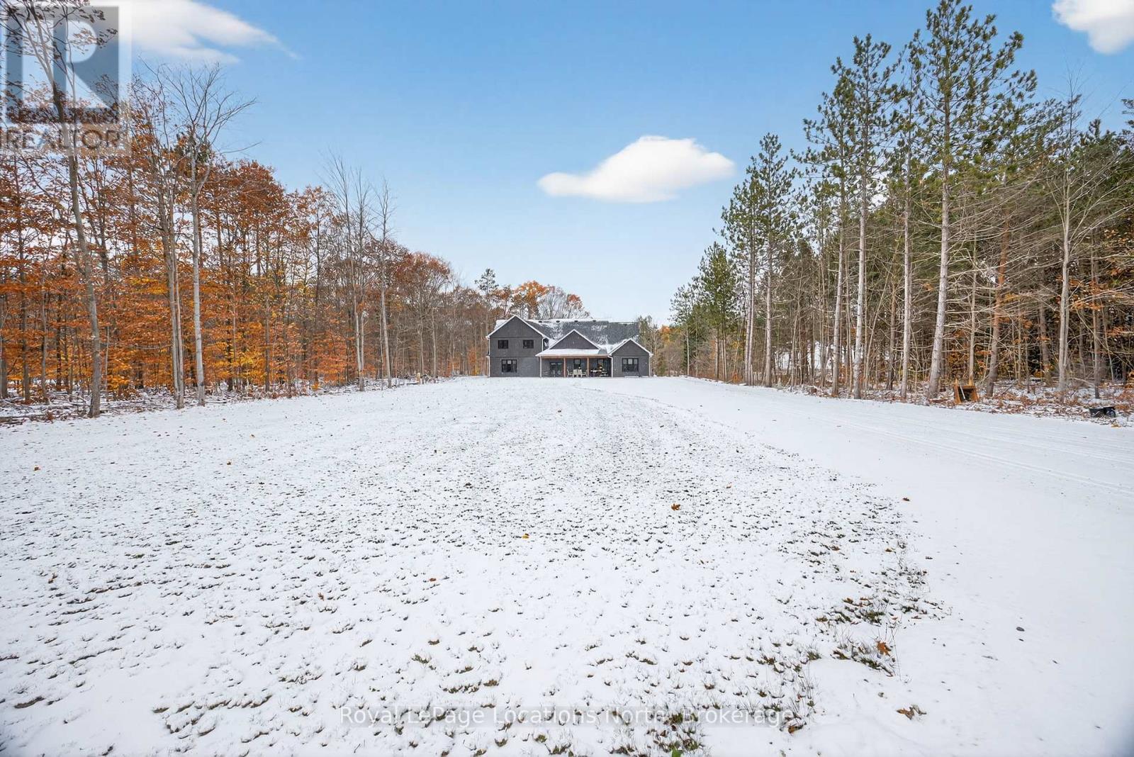 3511 Rainbow Valley Road W, Springwater, ON - Outdoor